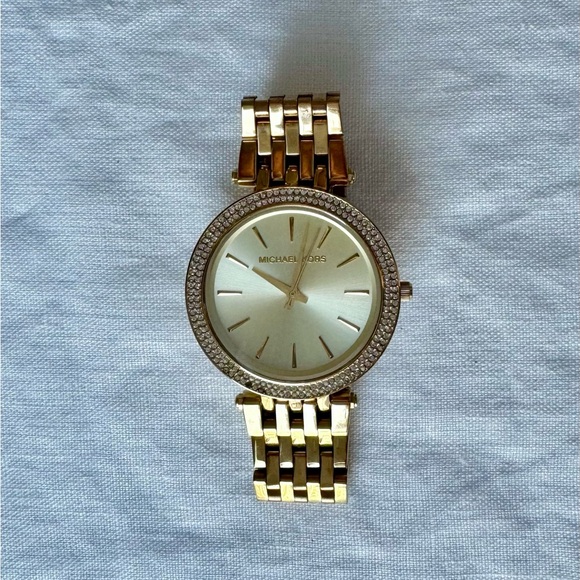 Michael Kors Darci Round Gold-Tone Watch - Picture 4 of 10